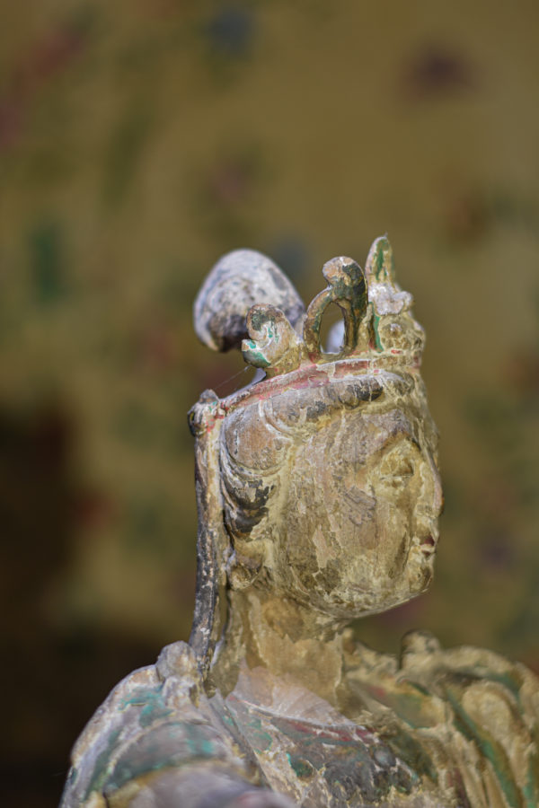 Chinese Guan Yin Figure Early Ming Dynasty - Side profile