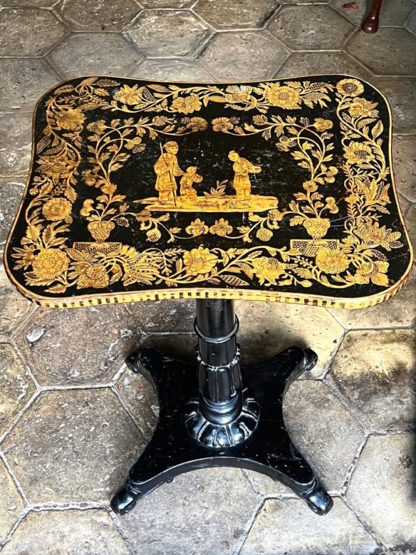 An English Regency period penwork occasional table - Front