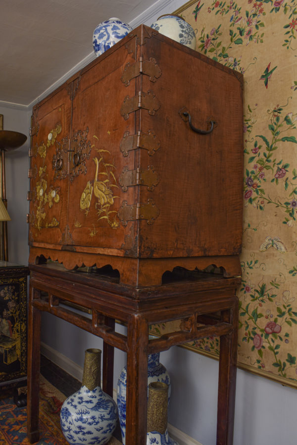 A fine 17th Century Japanese Mulberrywood Gilt-Lacquer Cabinet Side