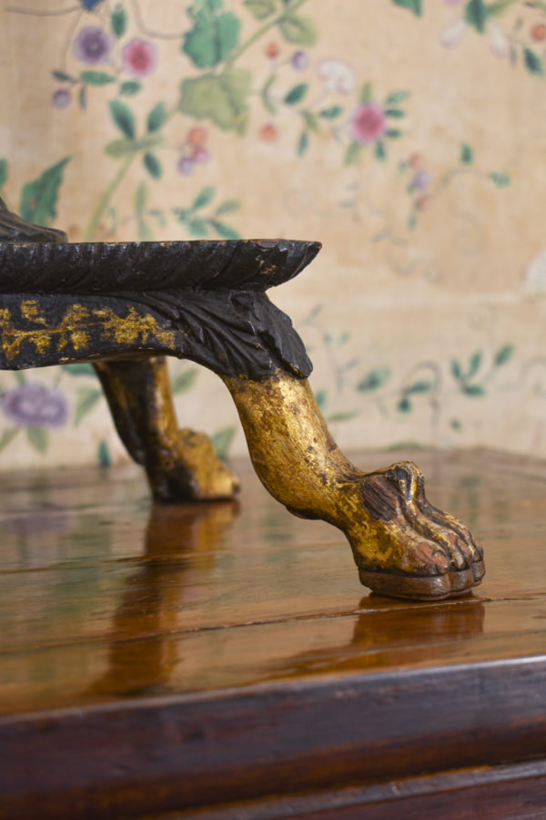 Regency chinoiserie occasional table - Feet