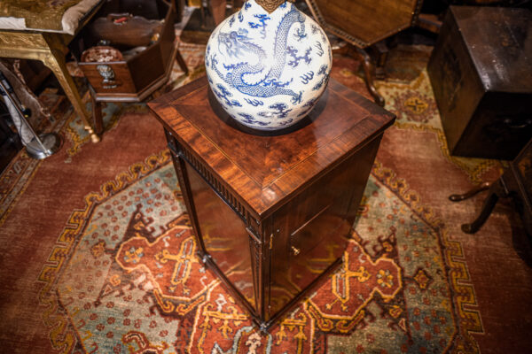 A Fine Pair Of George III Pedestal Cabinets In Mahogany Top