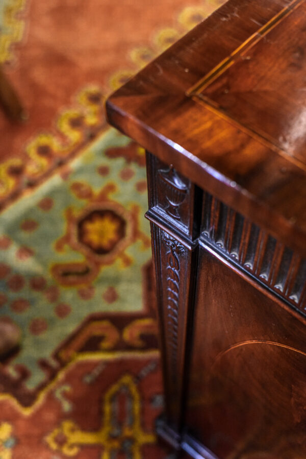 A Fine Pair Of George III Pedestal Cabinets In Mahogany Corner