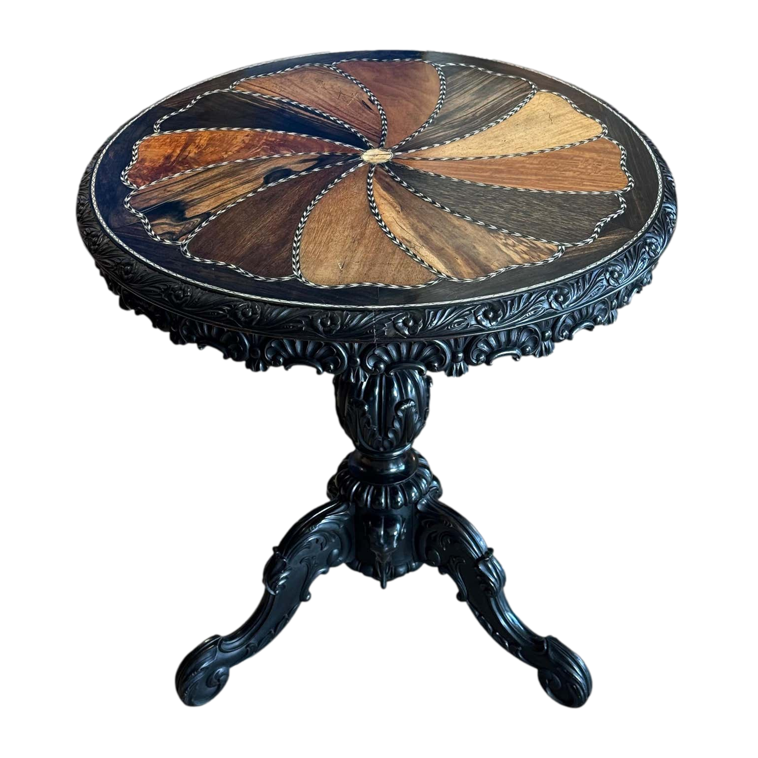 f_48874072_1771419775526_bg_processed_clipped_rev_1 Fine Ceylonese 19th-Century Specimen Wood Table