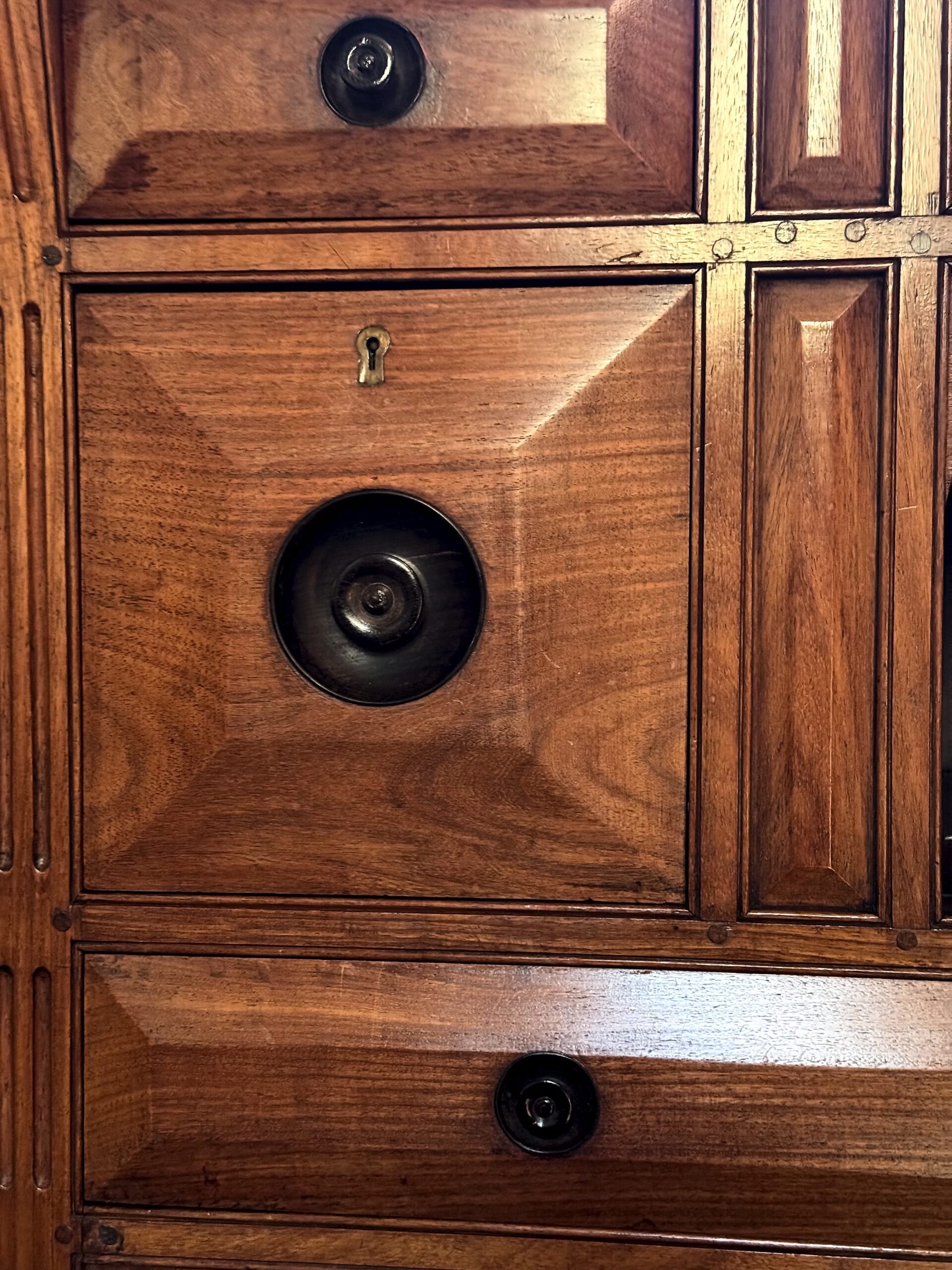 IMG_3592 Rare 19th-Century Satinwood Rosewood Ebony Colonial Handle