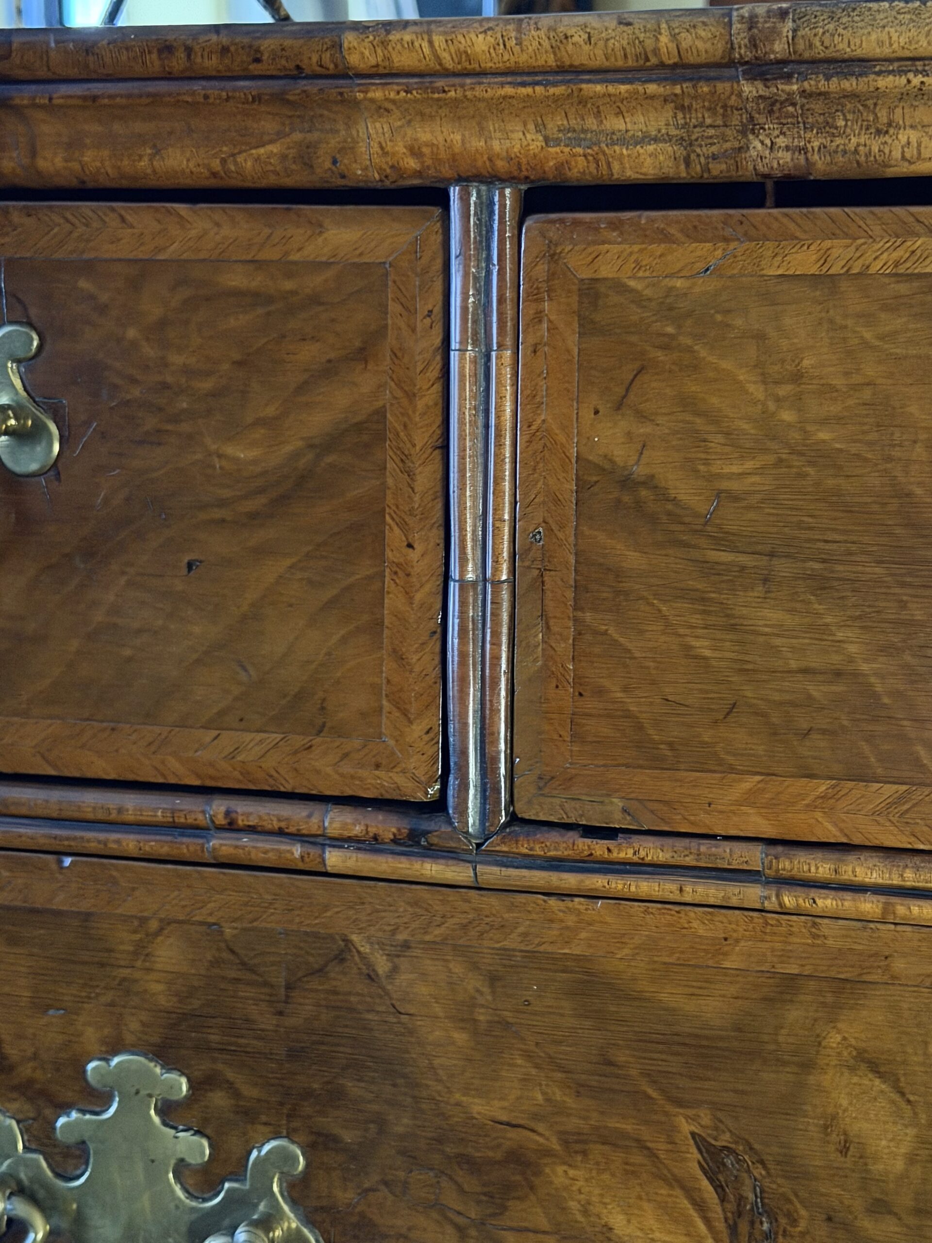 IMG_5552 Queen Anne Walnut Chest On Stand Drawers
